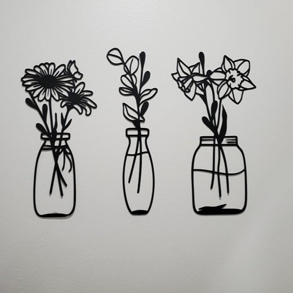NEW  3 Piece Metal Flowers and Vases Wall Decoration. - Picture 8 of 9